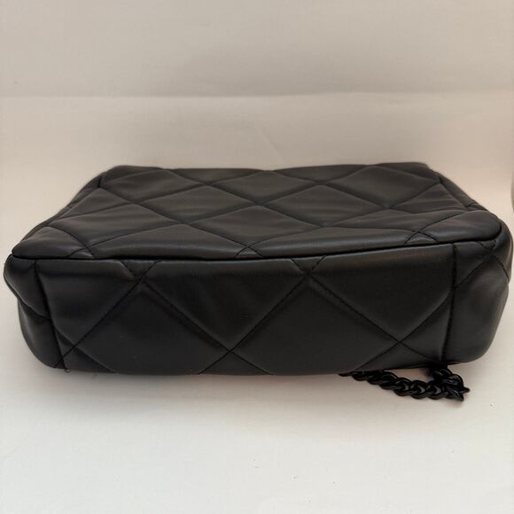 Badgley Mischka Vegan Leather Quilted Purse Shoulder Hand Bag Black Link Chain - Picture 7 of 9
